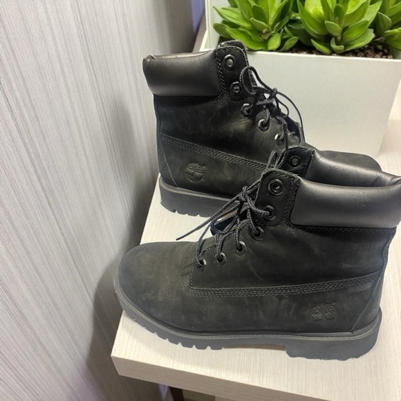 Timberland Black Footwear - Picture 1 of 9